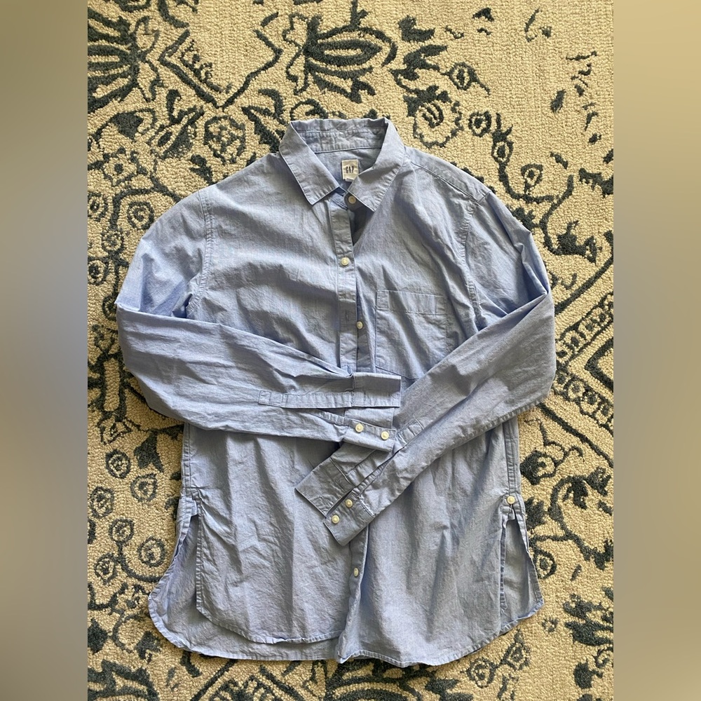 Gap,m Chambray Button Down